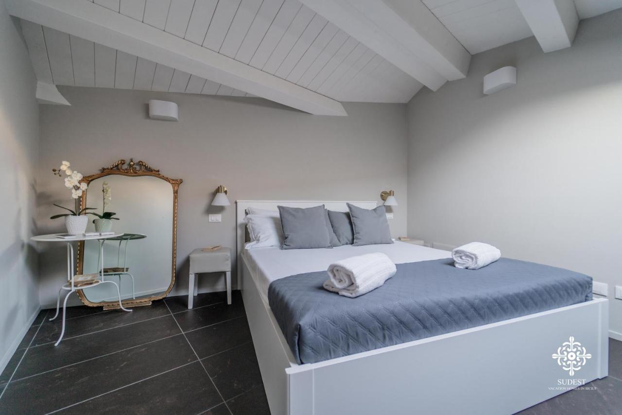 Ortigia Charming Suite Syracuse Extérieur photo